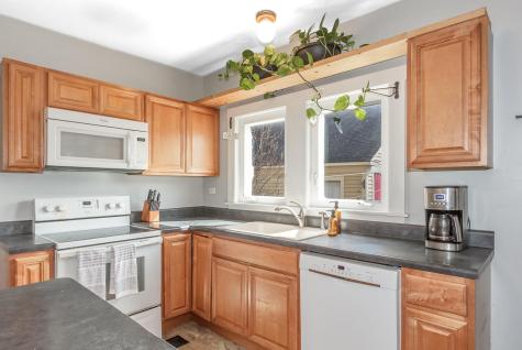 894 Main Street Waterboro ME 04087
