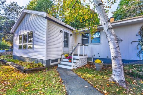 14 Rollins Street Bingham ME 04920