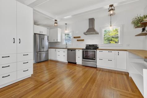 7 Allen Road South Portland ME 04106