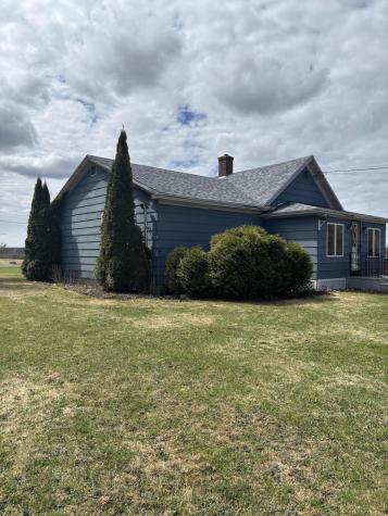 8 Maynard Street Washburn ME 04786