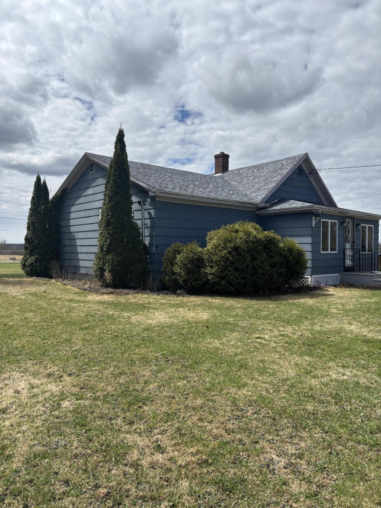 8 Maynard Street Washburn ME 04786