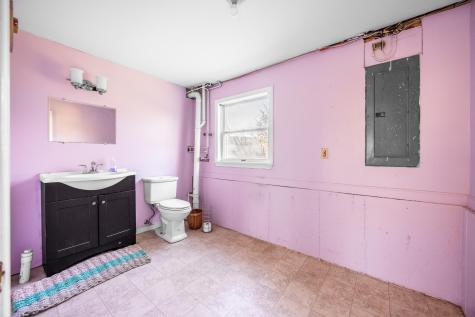 31 Hillcrest Drive Hermon ME 04401