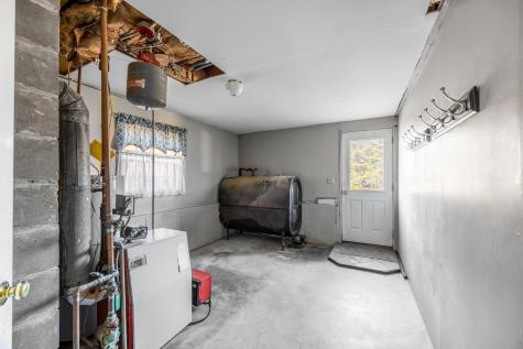 31 Hillcrest Drive Hermon ME 04401