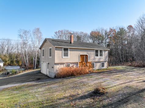31 Hillcrest Drive Hermon ME 04401