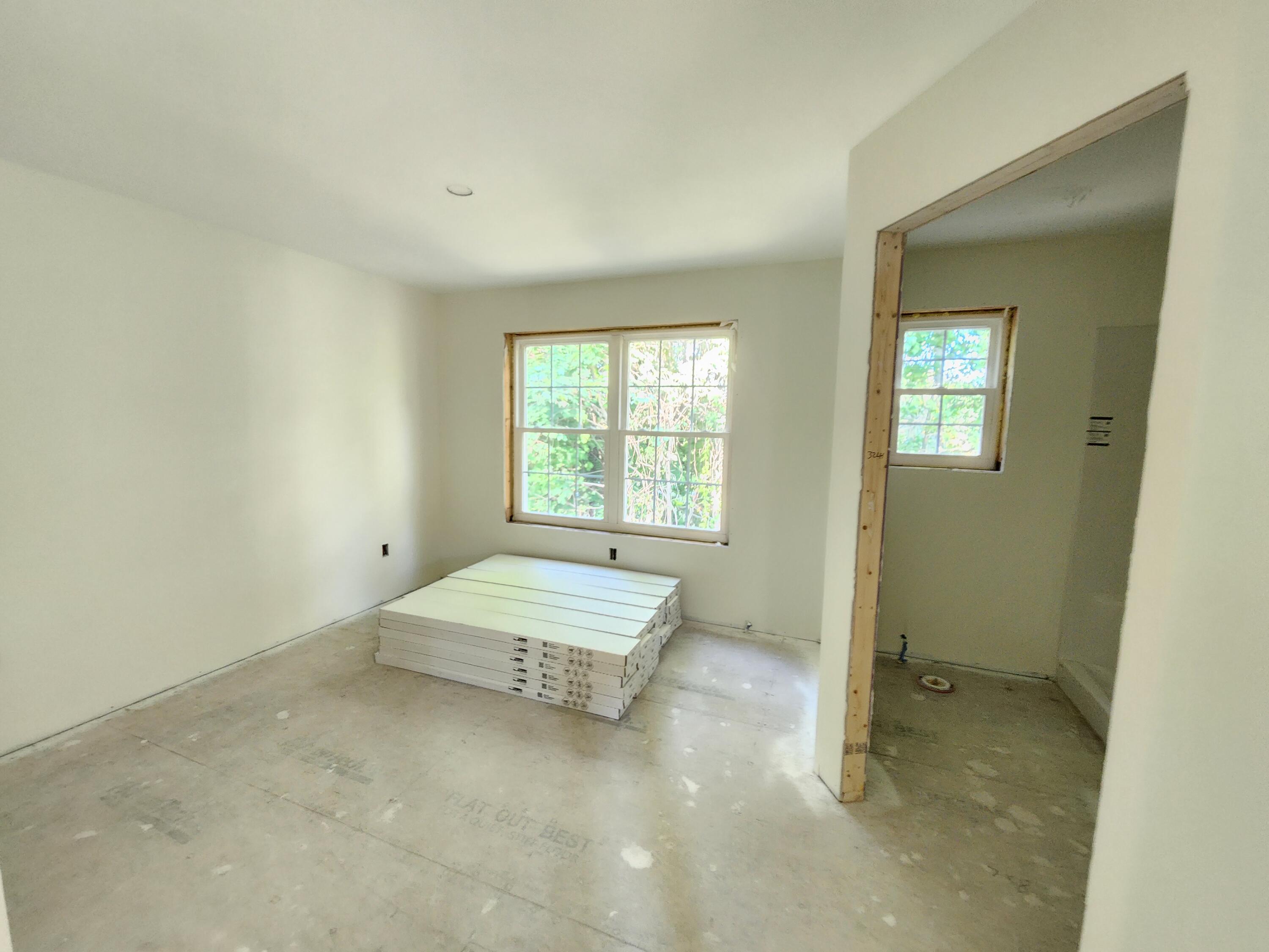30 Dunham Street Auburn ME 04210