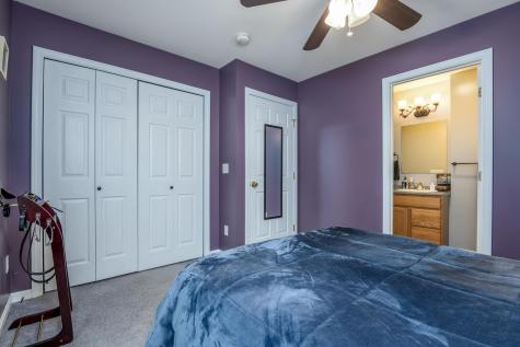 37 Lion Lane Oxford ME 04270