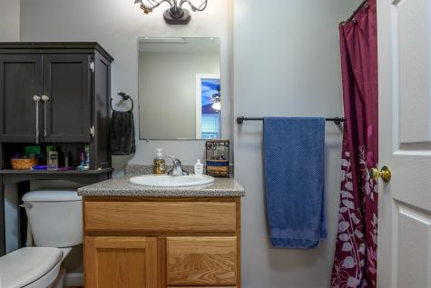 37 Lion Lane Oxford ME 04270