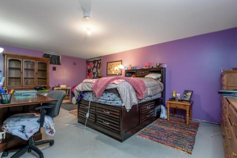 37 Lion Lane Oxford ME 04270
