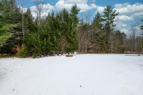 37 Lion Lane Oxford ME 04270