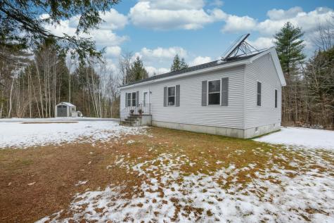 37 Lion Lane Oxford ME 04270