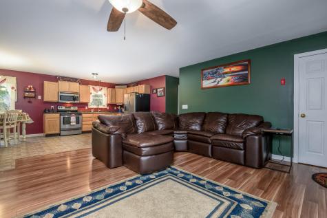 37 Lion Lane Oxford ME 04270