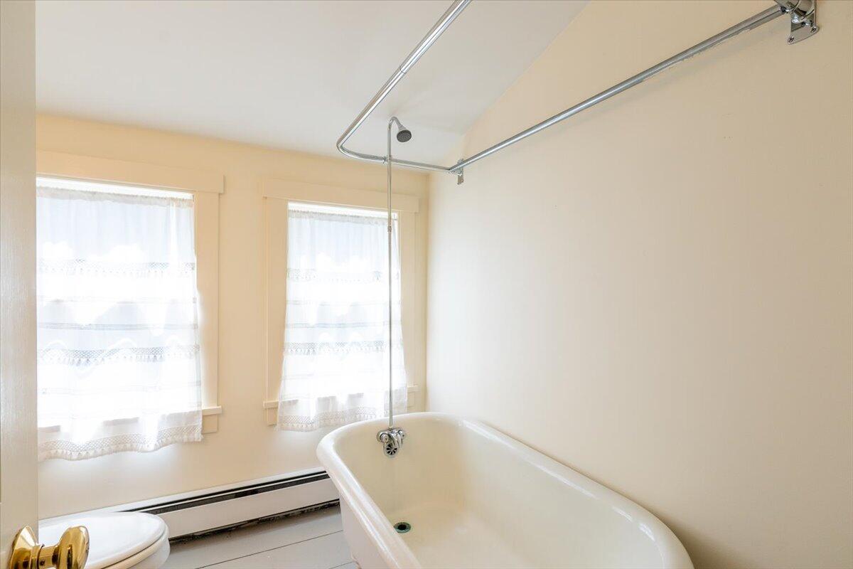 56 Thomaston Street Rockland ME 04841