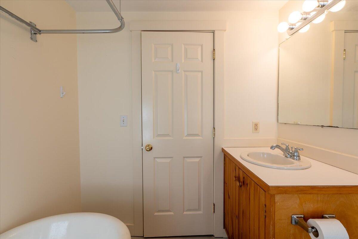 56 Thomaston Street Rockland ME 04841