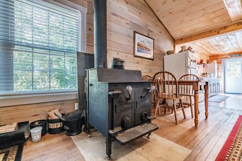 15 Seaward Road Turner ME 04282