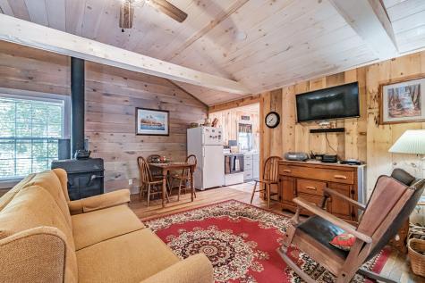 15 Seaward Road Turner ME 04282