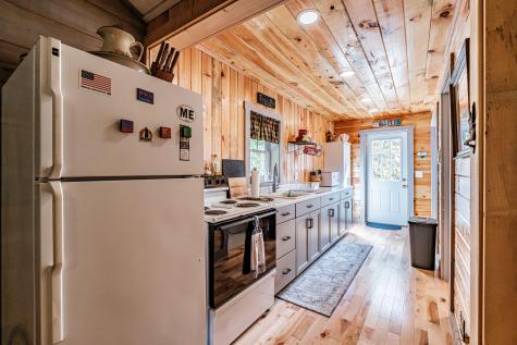 15 Seaward Road Turner ME 04282