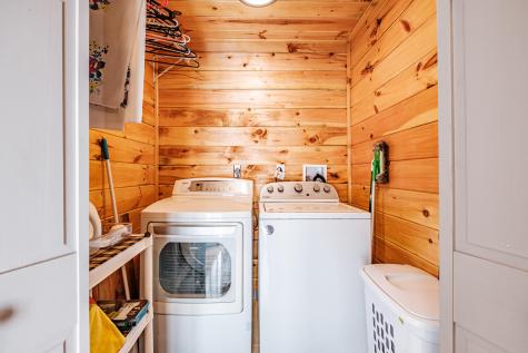 15 Seaward Road Turner ME 04282