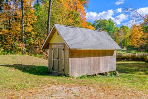 15 Seaward Road Turner ME 04282