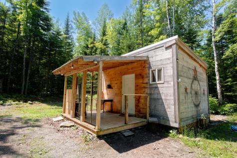 647 Parsons Landing Road Dover-foxcroft ME 04426