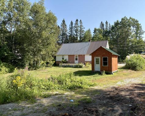 407 Maple Street Rumford ME 04276