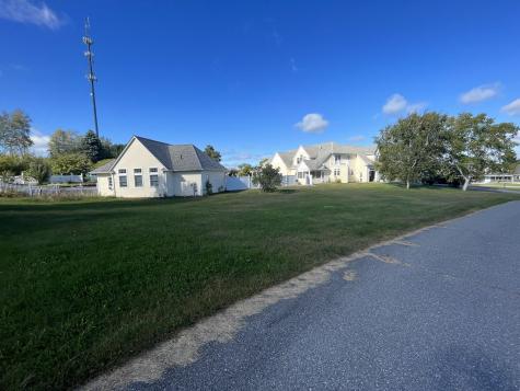 81 Finn Parker Road Gorham ME 04038