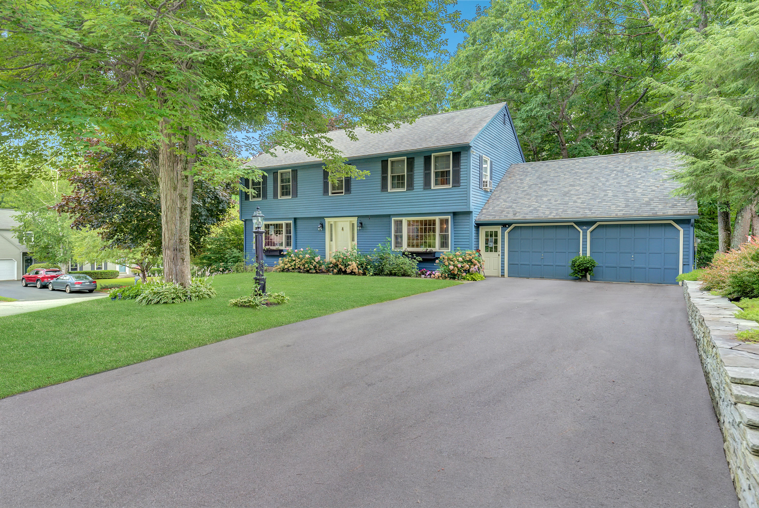8 Coachman Avenue Auburn ME 04210