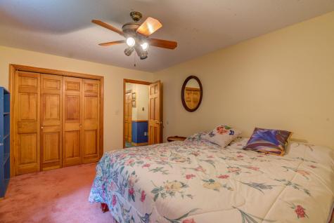 8 Coachman Avenue Auburn ME 04210