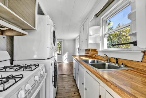 17 Montcalm Street Fairfield ME 04937