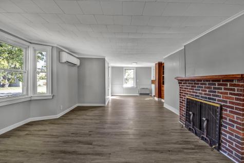 17 Montcalm Street Fairfield ME 04937