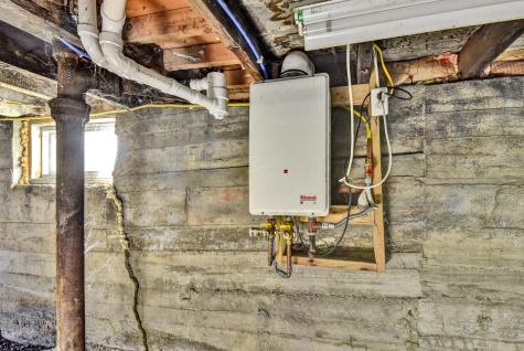 17 Montcalm Street Fairfield ME 04937