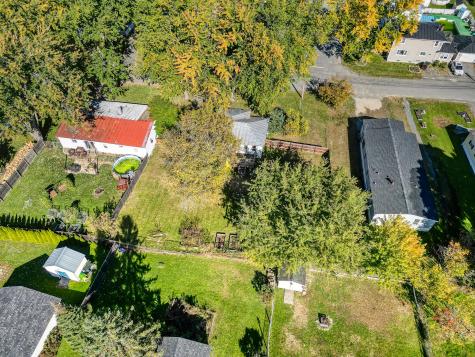 17 Montcalm Street Fairfield ME 04937