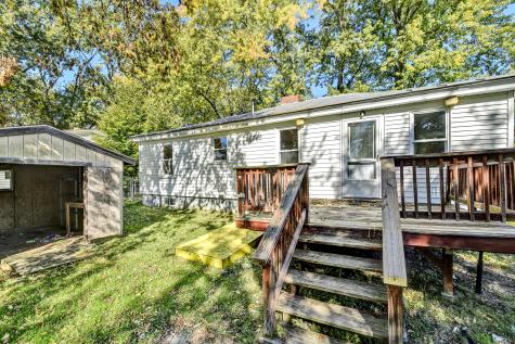 17 Montcalm Street Fairfield ME 04937