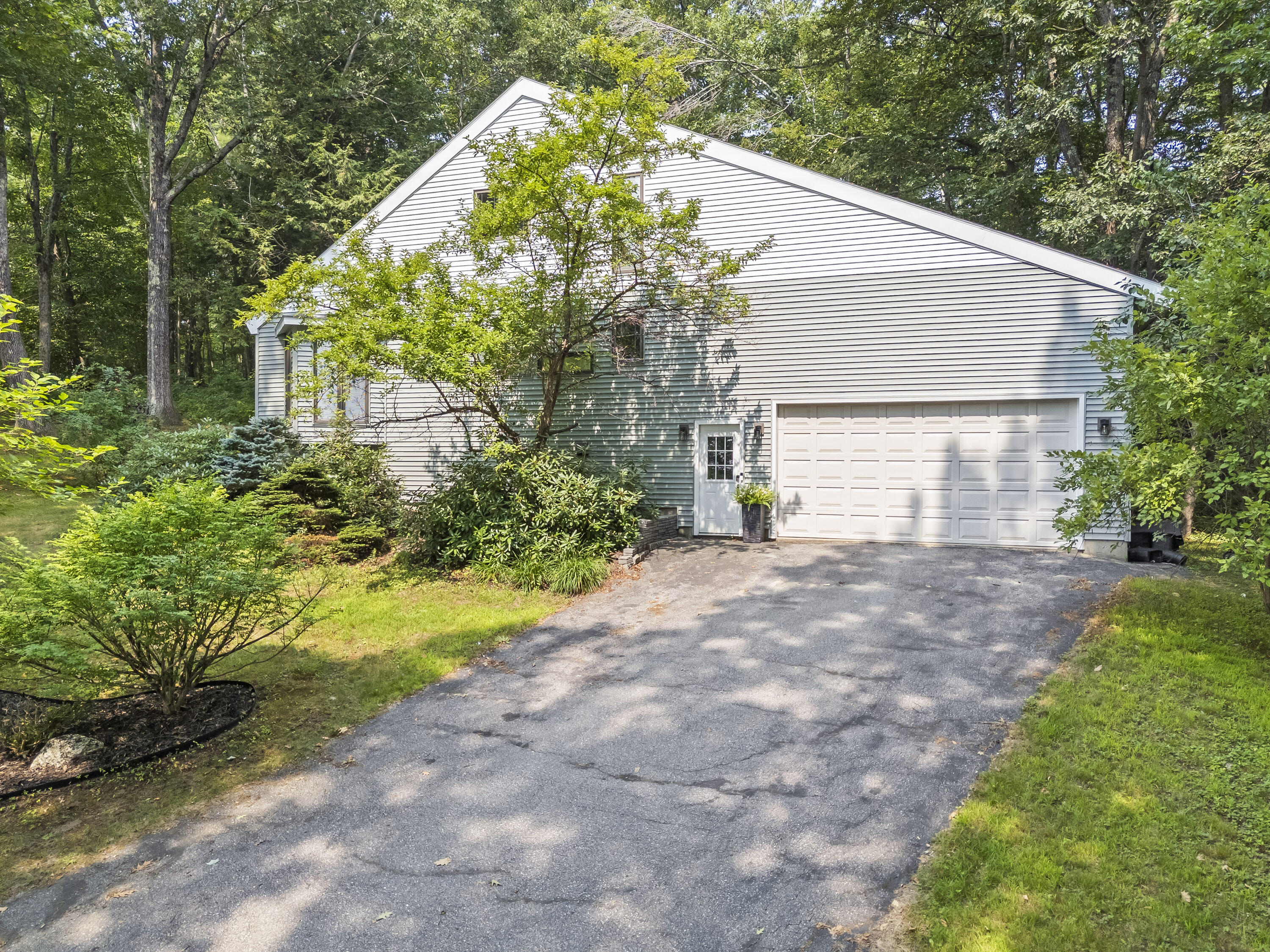 34 Rejane Avenue Lewiston ME 04240