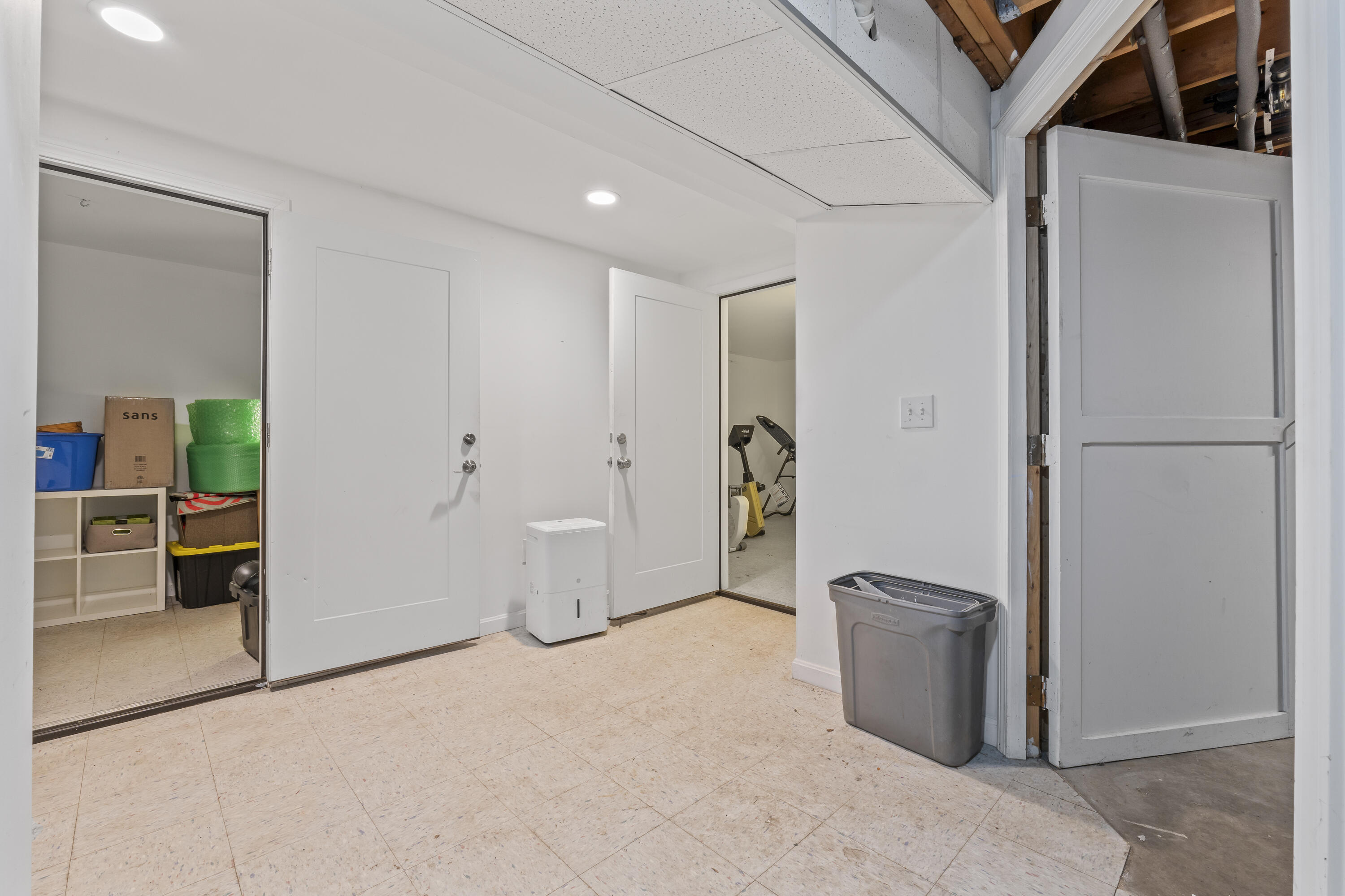 34 Rejane Avenue Lewiston ME 04240