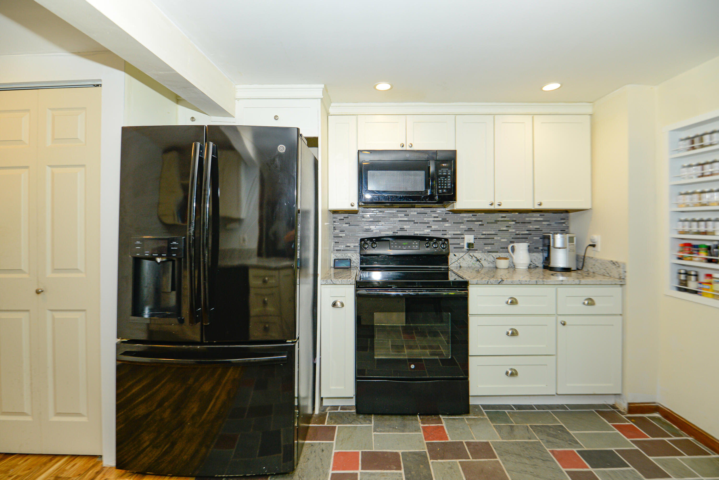 22 Abenaki Acres Road Naples ME 04055