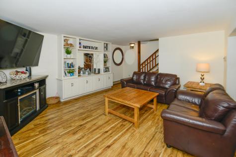 22 Abenaki Acres Road Naples ME 04055