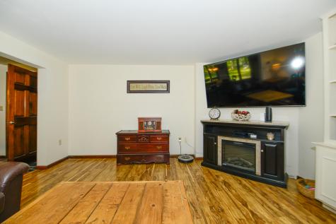 22 Abenaki Acres Road Naples ME 04055