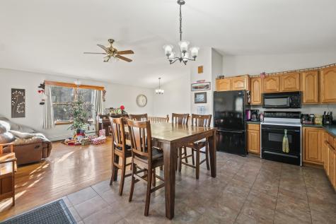 985 Eastern Avenue Augusta ME 04330