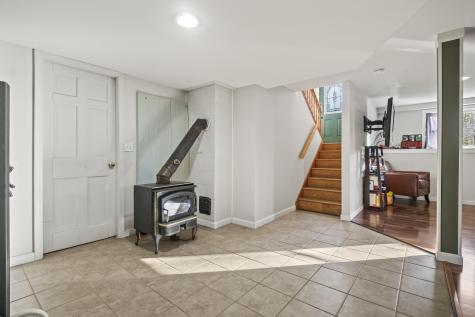 985 Eastern Avenue Augusta ME 04330