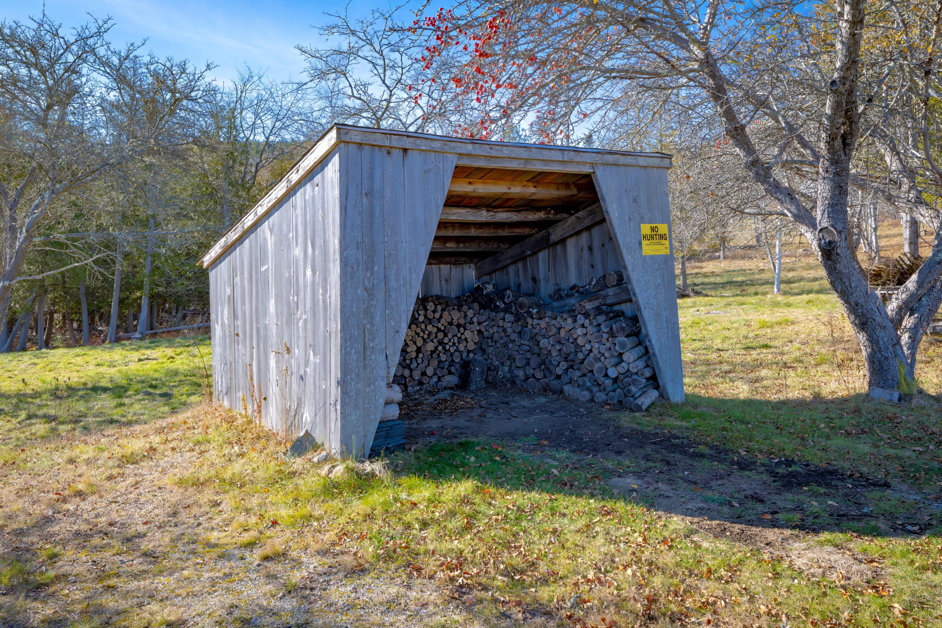 26 Tidal Creek Road Brooksville ME 04642