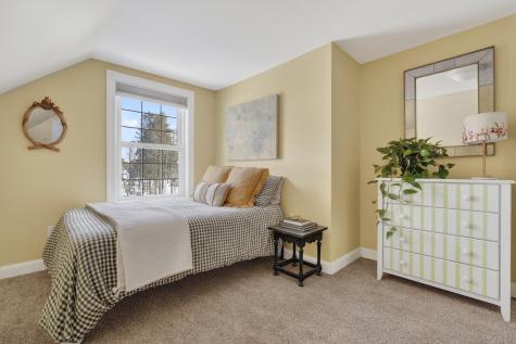 10 Stockholm Drive Cumberland ME 04021