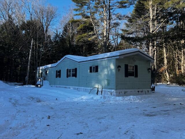17 Green Road Madison ME 04950