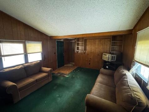 17 Green Road Madison ME 04950