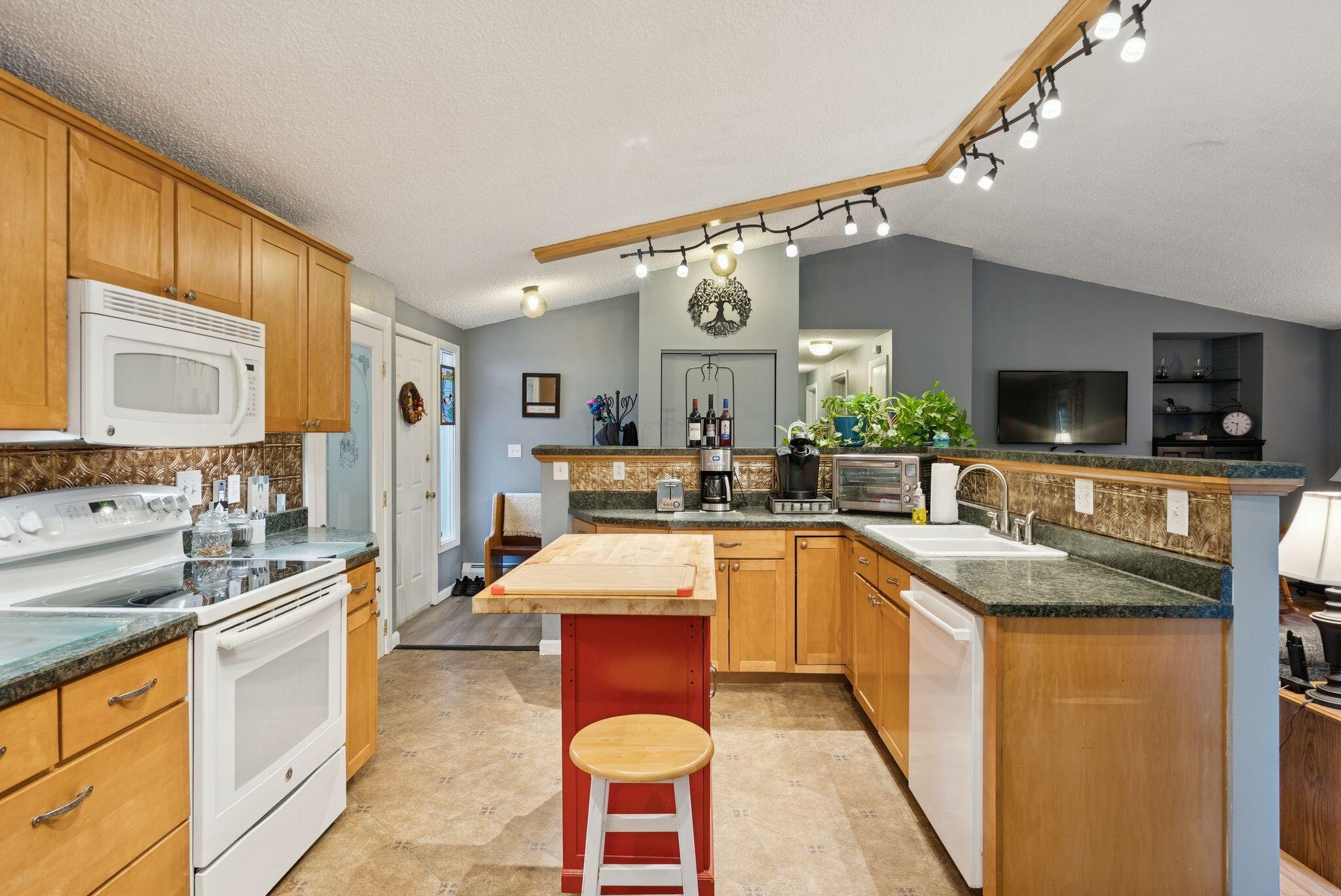 71 Smithfield Road Belgrade ME 04917