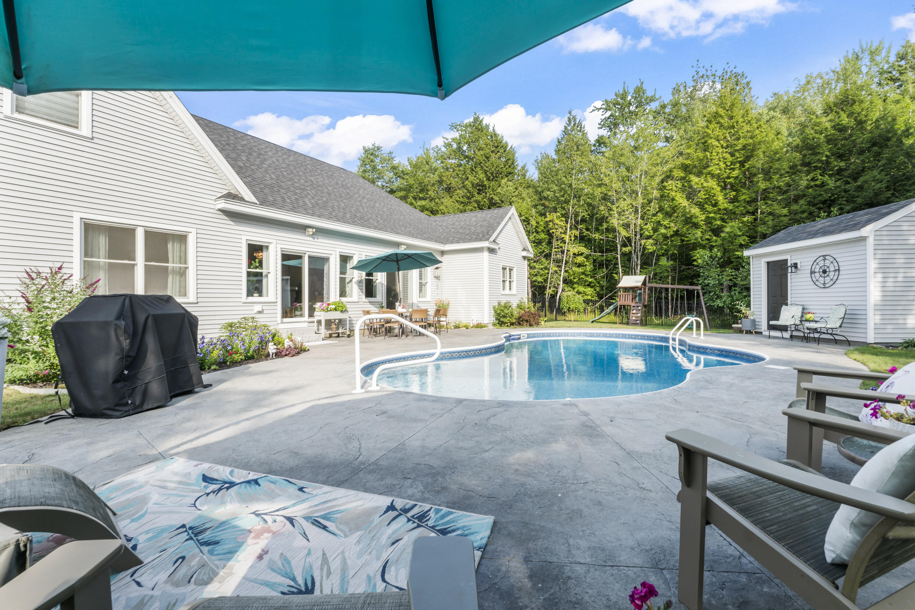 6 Weeks Lane Windham ME 04062