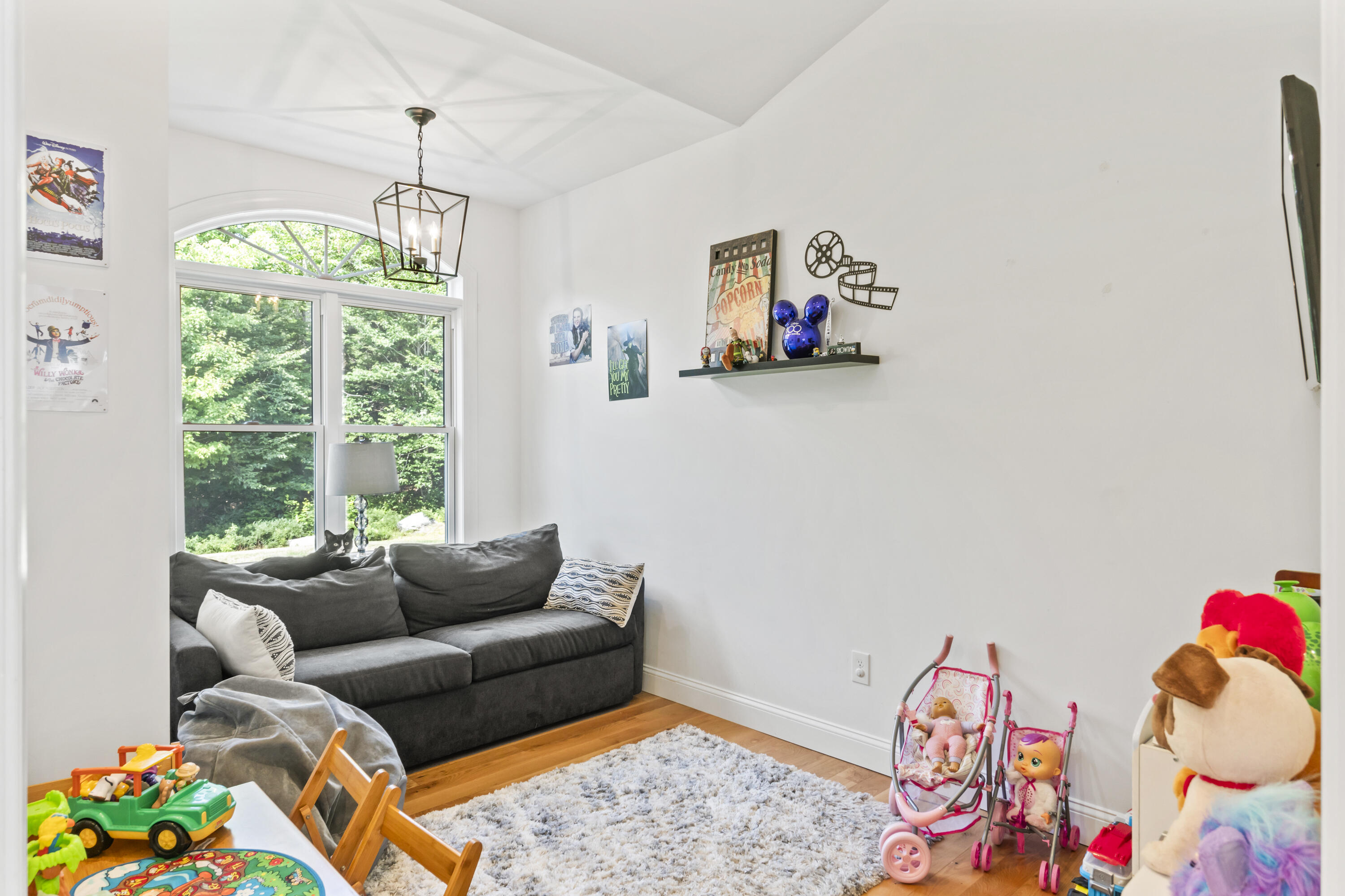 6 Weeks Lane Windham ME 04062