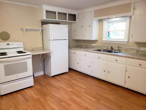 12 Ames Avenue Lewiston ME 04240