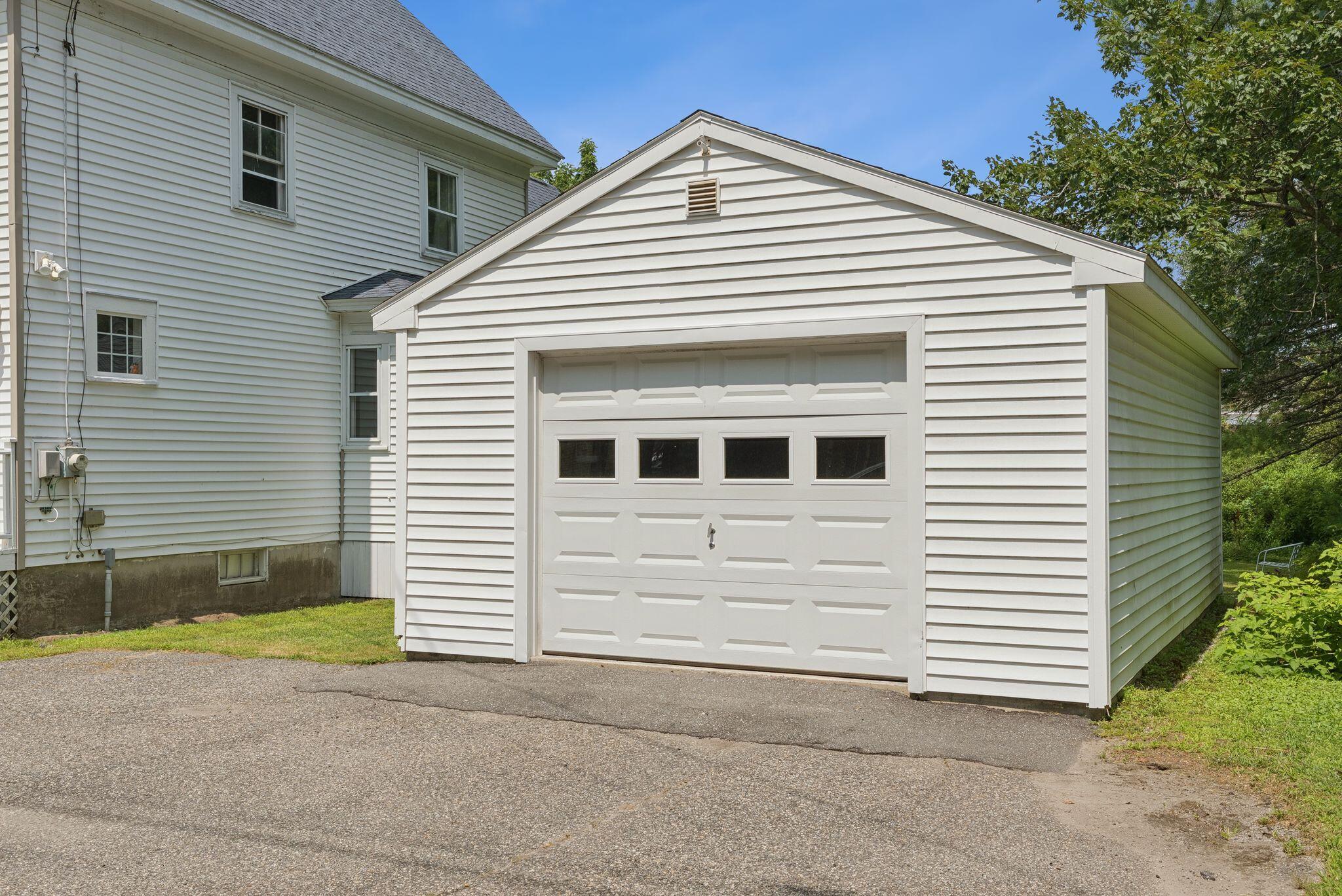 83 Richardson Street Bath ME 04530