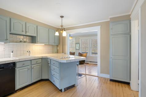 396 Ocean Avenue Portland ME 04103