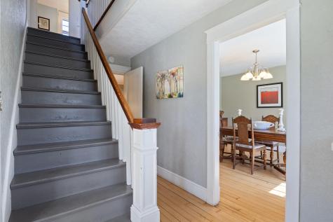 396 Ocean Avenue Portland ME 04103